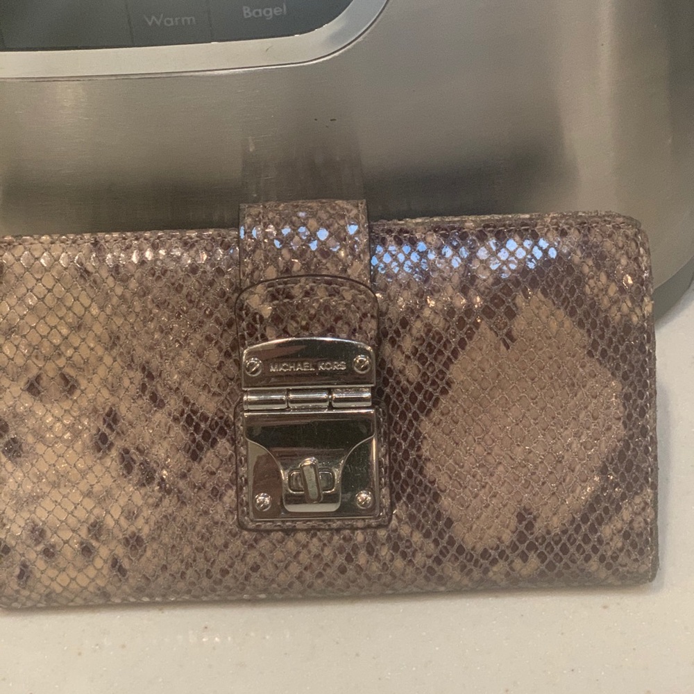 Wallet